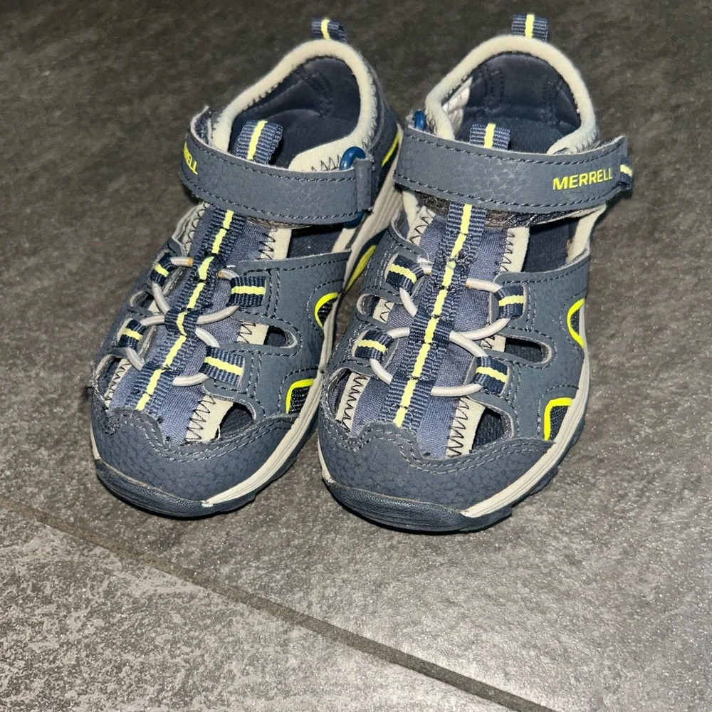 Toddler Boy Merrell Sport Sandals size 7 - Picture 7 of 9